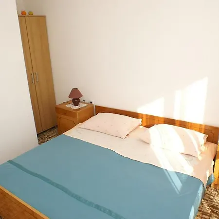 Apartament Nevidjane 684c